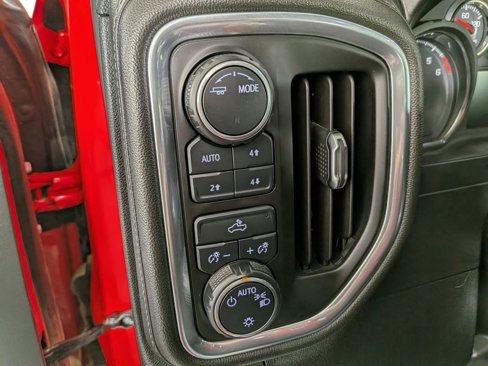 Used 2020 Chevrolet Silverado 1500 LT w/ All-Star Edition image 17