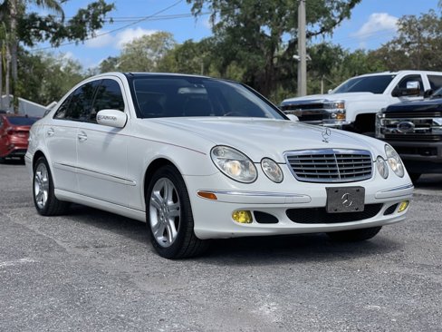 Used 2006 Mercedes-Benz E 350 4MATIC Sedan image 18