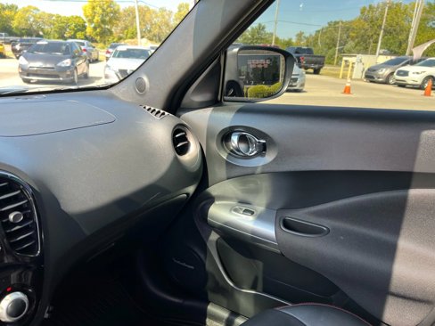 Used 2015 Nissan Juke SL image 17