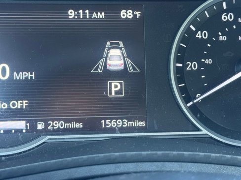 Used 2024 Nissan Versa SV w/ Trunk Package image 20