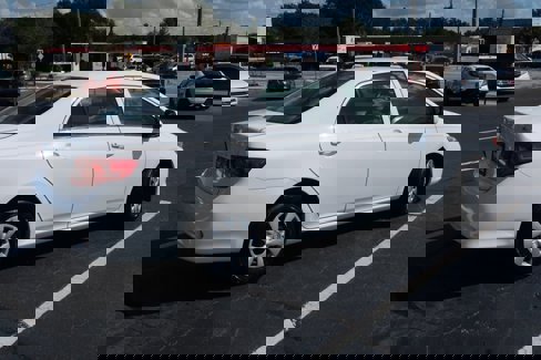 Used 2009 Toyota Corolla LE image 6