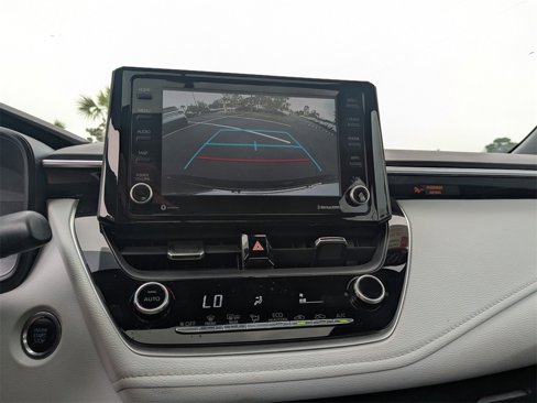 Used 2022 Toyota Corolla SE image 21