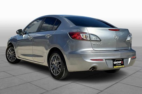 Used 2013 MAZDA MAZDA3 i SV image 11