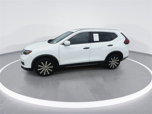 Used 2018 Nissan Rogue S image 6
