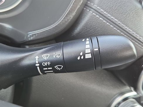 Used 2022 Nissan Sentra SV image 30