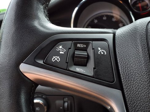 Used 2018 Buick Cascada Premium image 33