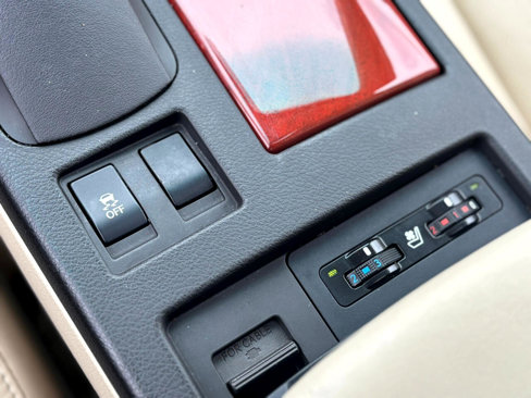 Used 2012 Lexus RX 450h FWD image 34