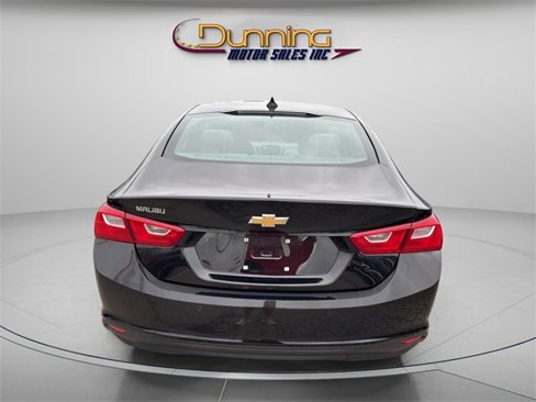 Used 2022 Chevrolet Malibu LS w/ Driver Confidence Package II image 3