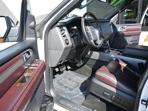 Used 2017 Ford Expedition EL Platinum image 20