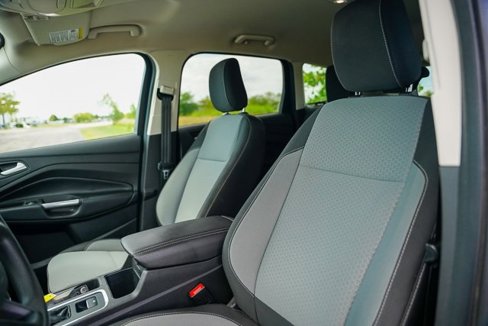 Used 2019 Ford Escape SE image 9