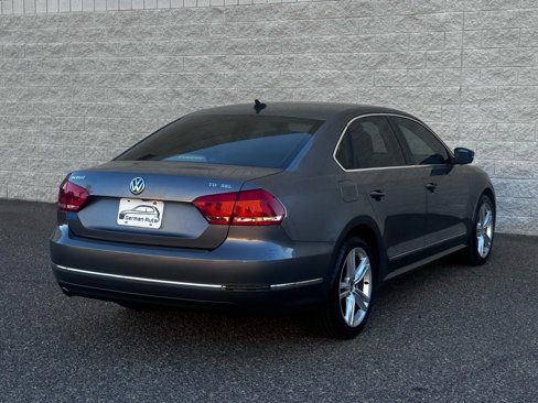 Used 2013 Volkswagen Passat TDI SEL Premium image 6