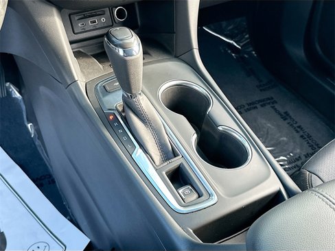 Used 2020 Chevrolet Equinox Premier image 17