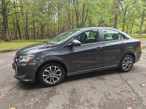 Used 2020 Chevrolet Sonic LT w/ Convenience Package image 11