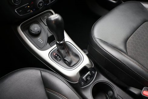 Used 2019 Jeep Compass Latitude w/ Cold Weather Group image 22