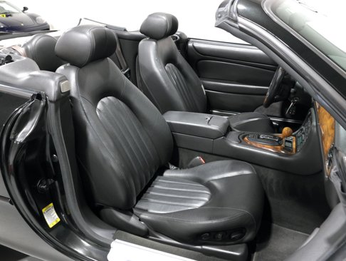 Used 2001 Jaguar XK8 Convertible image 48