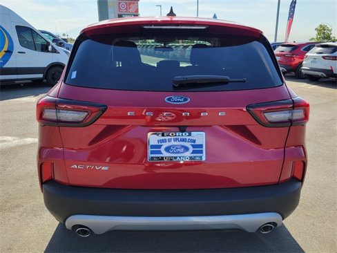 New 2025 Ford Escape Active image 9