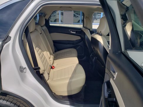Used 2015 Ford Edge SEL w/ Equipment Group 201A image 16