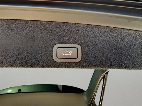 Used 2017 Volvo XC60 T5 Inscription w/ Preferred Option Package image 10