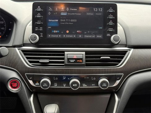 Used 2018 Honda Accord EX image 13