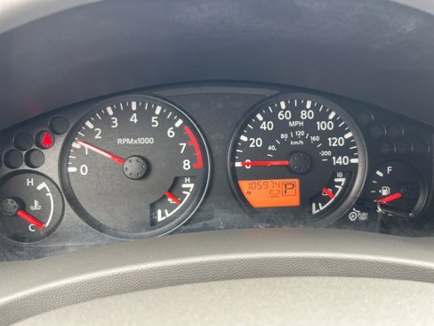 Used 2018 Nissan Frontier SV image 17