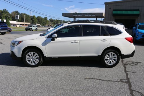 Used 2018 Subaru Outback 2.5i Premium image 2