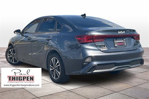 Used 2024 Kia Forte LXS w/ LXS Technology Package image 2