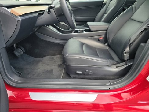 Used 2018 Tesla Model 3 Long Range image 21