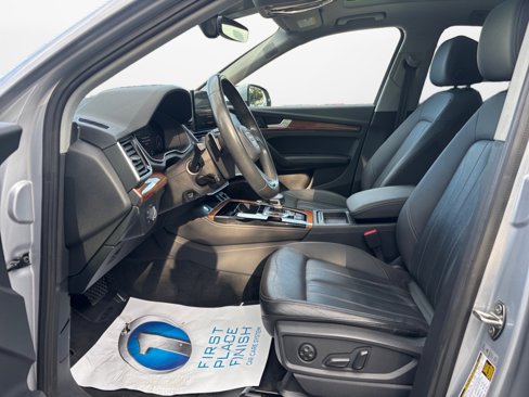 Used 2022 Audi Q5 2.0T Premium Plus image 8