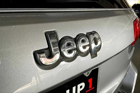 Used 2018 Jeep Grand Cherokee Limited image 30