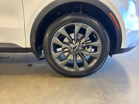 Used 2021 Kia Sorento EX w/ EX AWD X-Line Package image 29