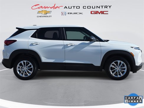 Used 2024 Chevrolet TrailBlazer LS w/ LS Convenience Package image 4