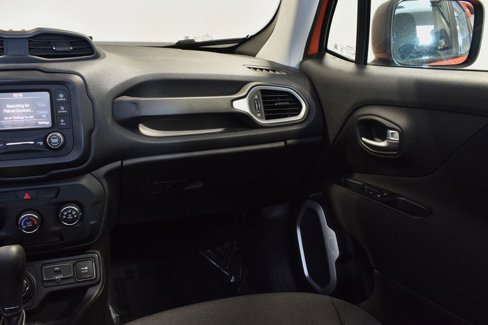 Used 2020 Jeep Renegade Sport image 14