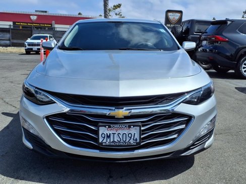 Used 2022 Chevrolet Malibu LT image 2
