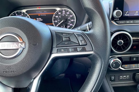 Used 2024 Nissan Sentra SV image 11