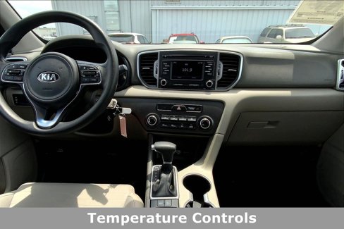 Used 2018 Kia Sportage LX image 16