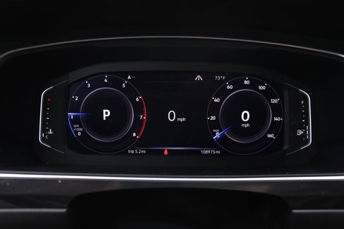 Used 2019 Volkswagen Tiguan SEL Premium image 17