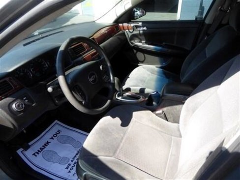 Used 2008 Chevrolet Impala LT image 13