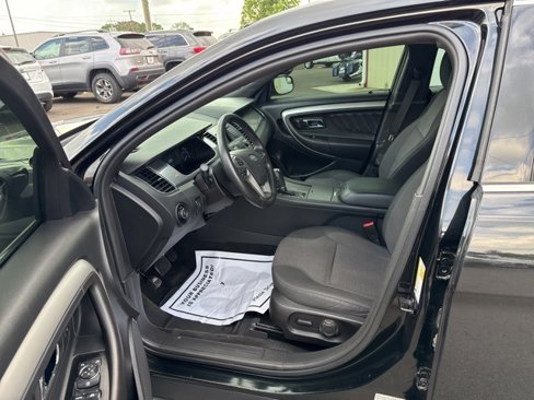 Used 2015 Ford Taurus SEL image 9