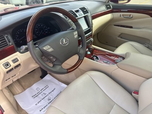 Used 2011 Lexus LS 460 image 7