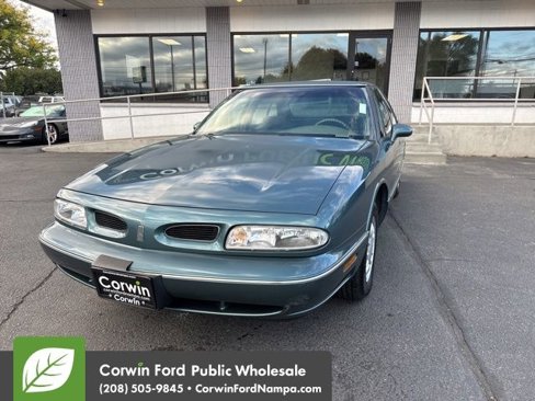 Used 1996 Oldsmobile 88 Royale LS image 1