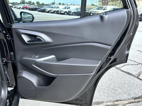 New 2026 Chevrolet Trax LT w/ Driver Confidence Package image 18