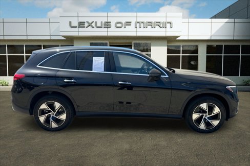 Used 2024 Mercedes-Benz GLC 300 4MATIC image 7