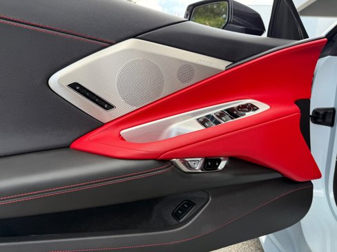 Used 2022 Chevrolet Corvette Stingray Preferred Conv w/ Z51 Performance Package image 37