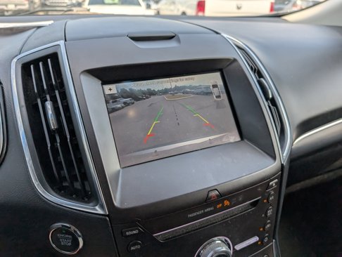 Used 2019 Ford Edge Titanium image 8