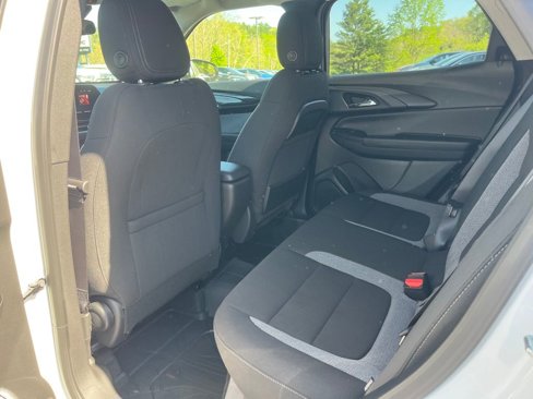 New 2025 Chevrolet TrailBlazer LT w/ LPO, Blackout Package image 20