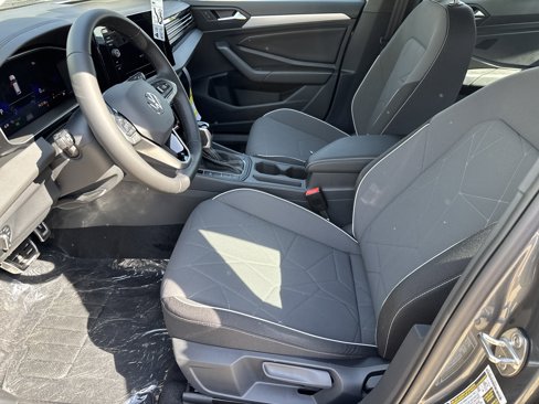 New 2025 Volkswagen Jetta Sport image 5