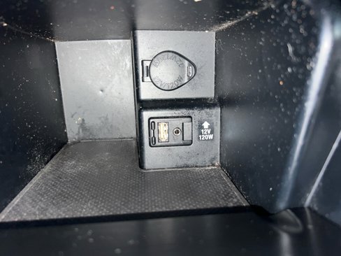 Used 2012 Toyota Camry LE image 34