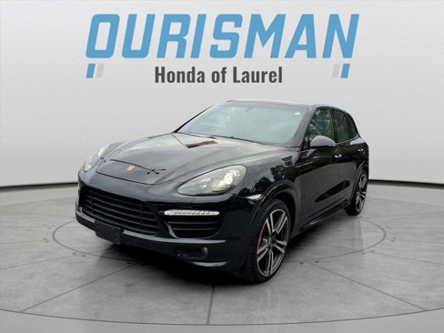 Used 2013 Porsche Cayenne GTS image 7