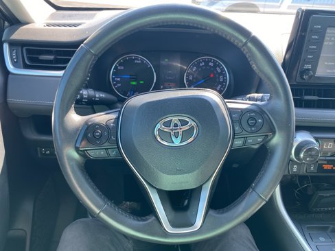 Used 2019 Toyota RAV4 XLE image 13
