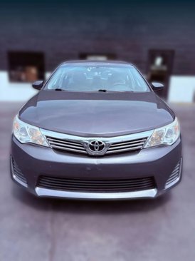Used 2013 Toyota Camry L image 8